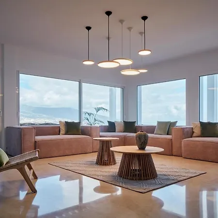 Encanta Villa Santa Ursula (Tenerife)