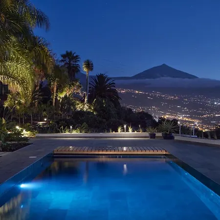 Encanta Villa